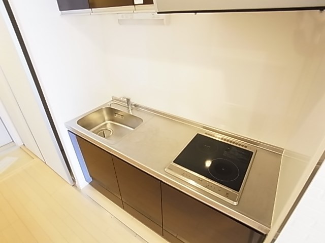 リブリ・ウィステリアガーデン  キッチン