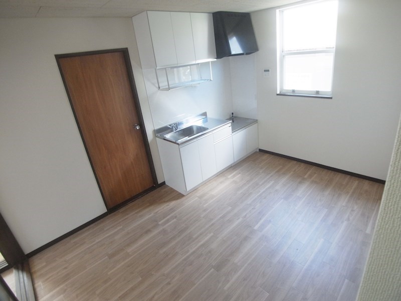 ウインズウメサト A リビング