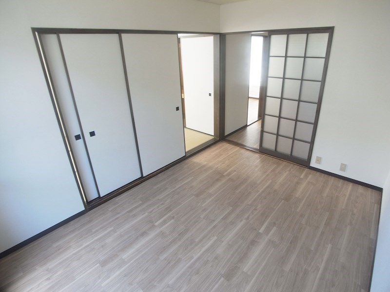 ウインズウメサト A ベッドルーム