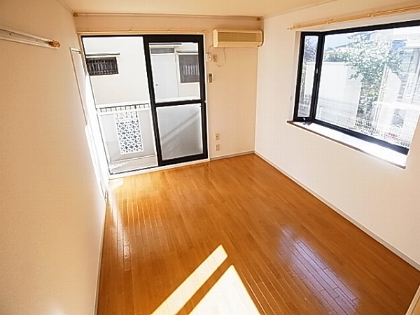 ベルハイムＡ リビング