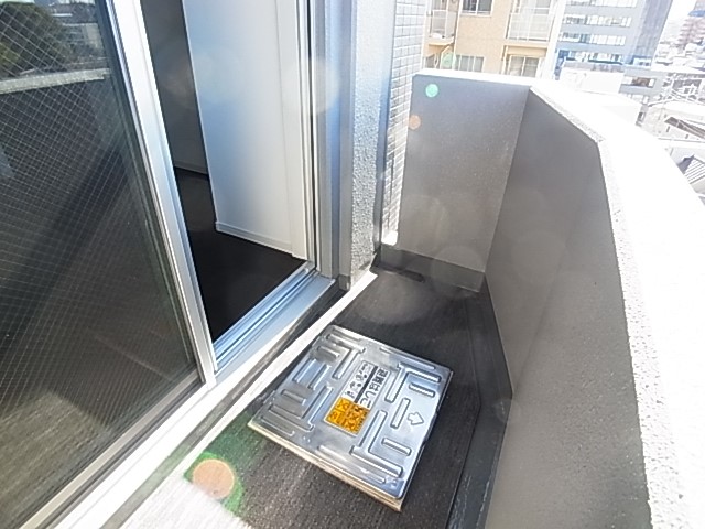 プレセダンヒルズ北千住２ ベランダ