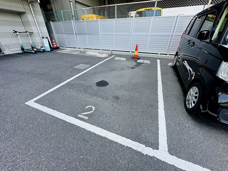 ＡＺＥＳＴ北千住  駐車場