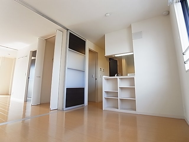 ポラリス リビング