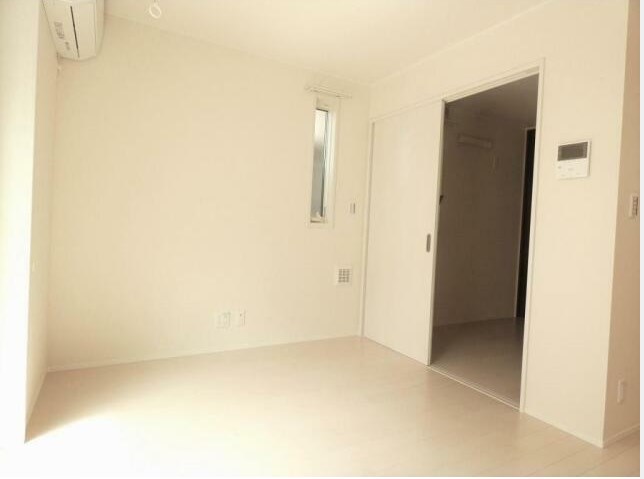 メゾン・シャルマン リビング