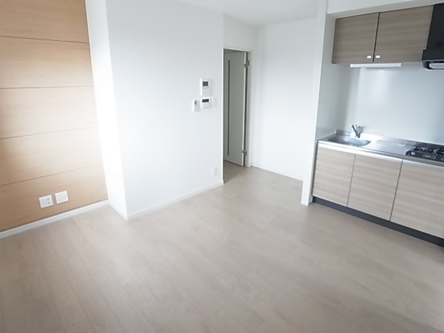 ラヴィエント綾瀬 リビング