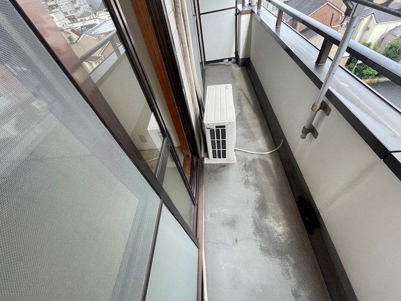 岩沢第一ビル ベランダ