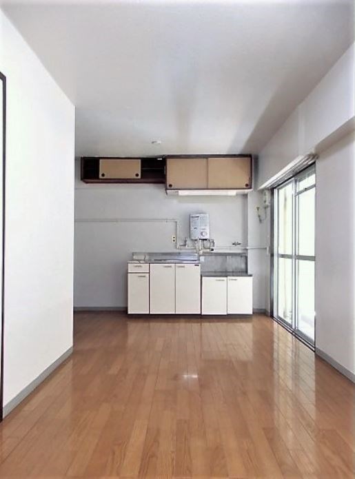 ももやビル リビング