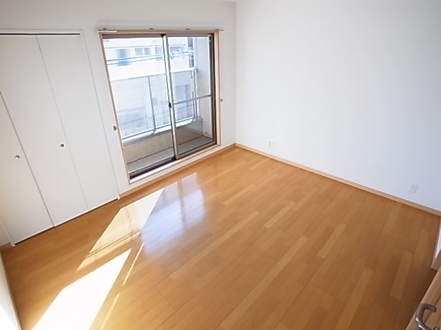 ＳＯＬＥＩＬ花畑 ベッドルーム