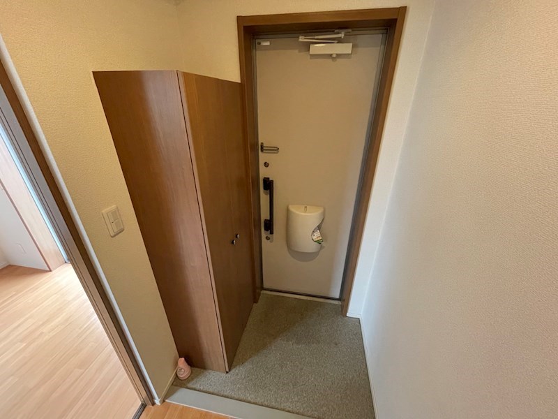 アヴェニール 玄関