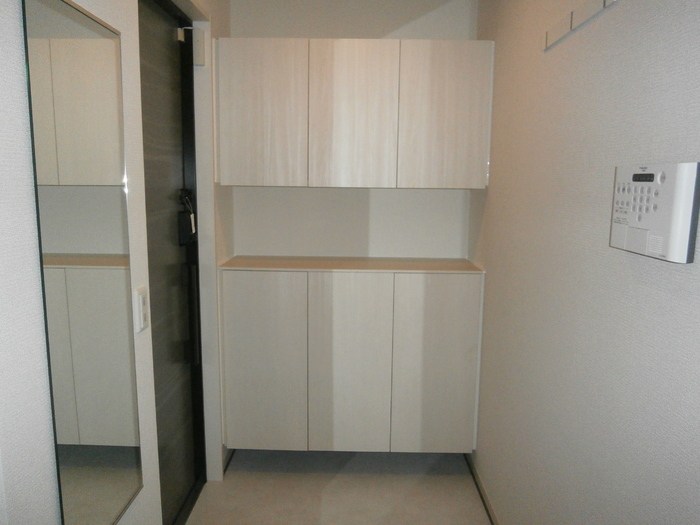 グランメゾン正和 玄関