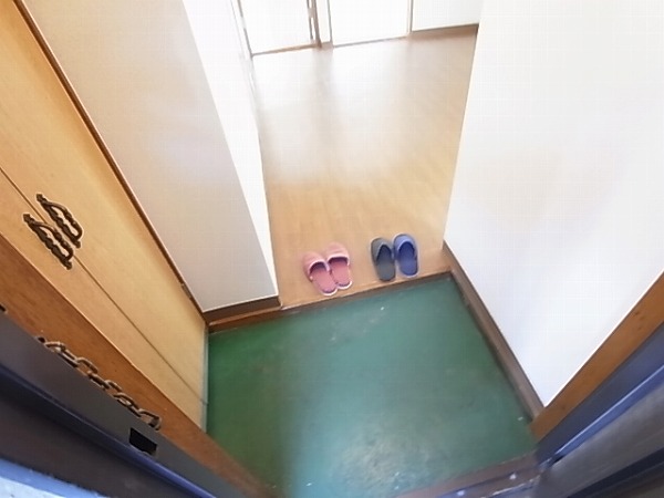 ヨートミクハイム 玄関