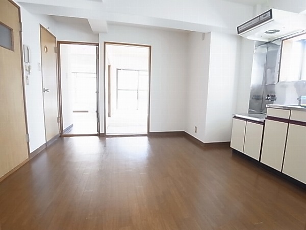 ヨートミクハイム リビング