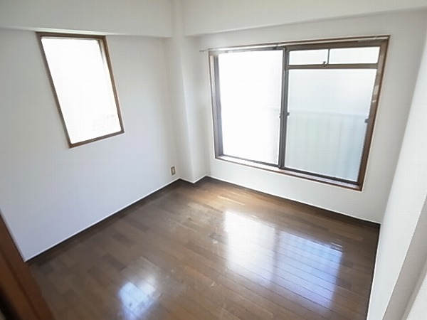 ヨートミクハイム ベッドルーム