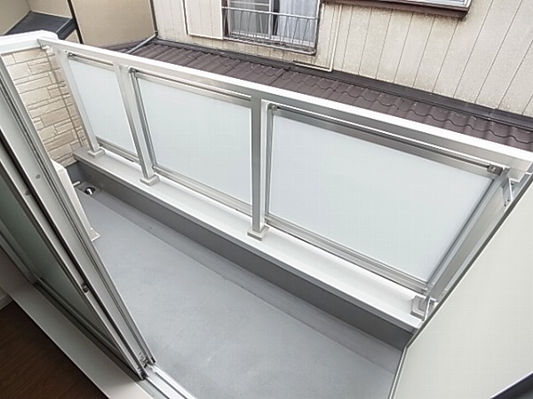 リブリ・BRABUS ベランダ