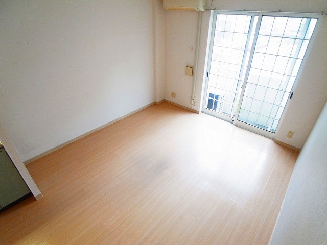 ヴァーグ参番館 ベッドルーム