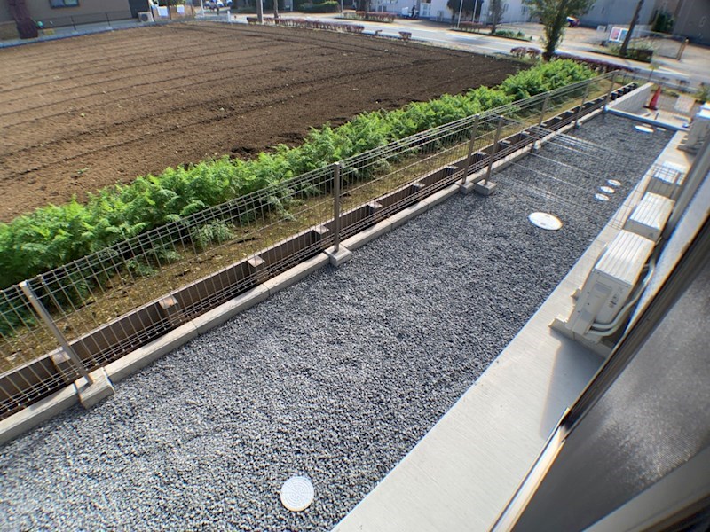 luce solare ベランダ