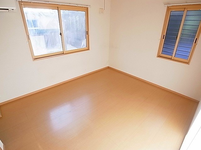 ボナール ベッドルーム