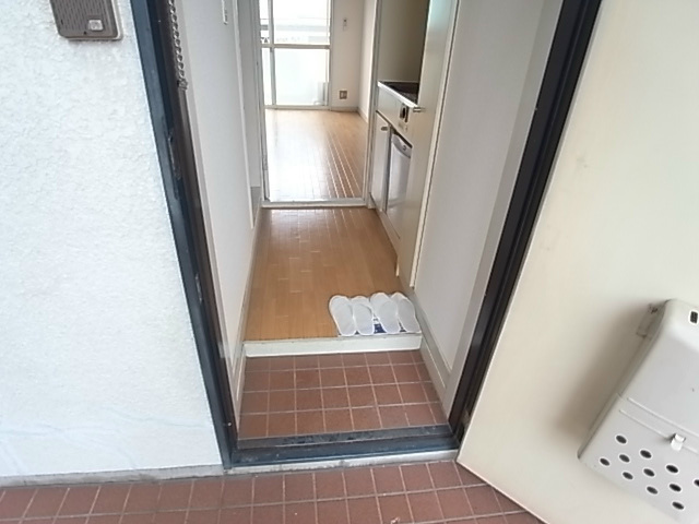 ジュネパレス松戸第３１ 玄関