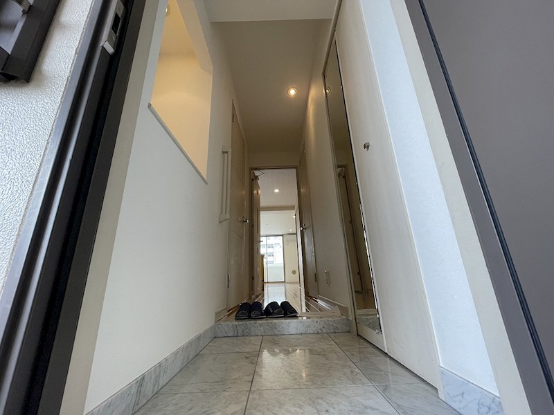 ロイヤルパークスシーサー南千住 玄関