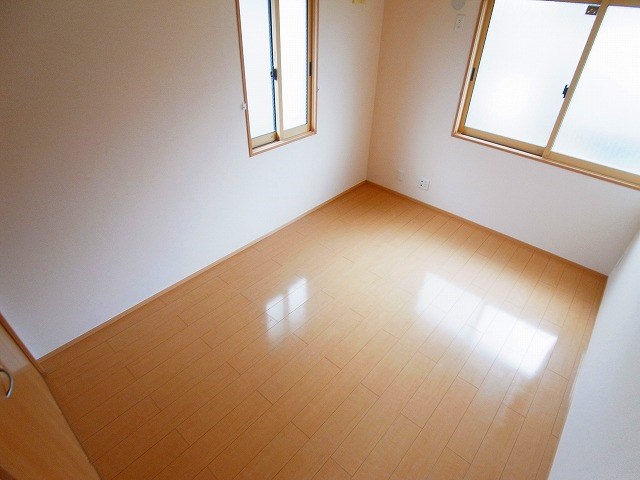 マサーレ・オガワB ベッドルーム