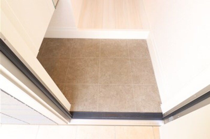 イースト・ヴィラ　Ⅱ 玄関