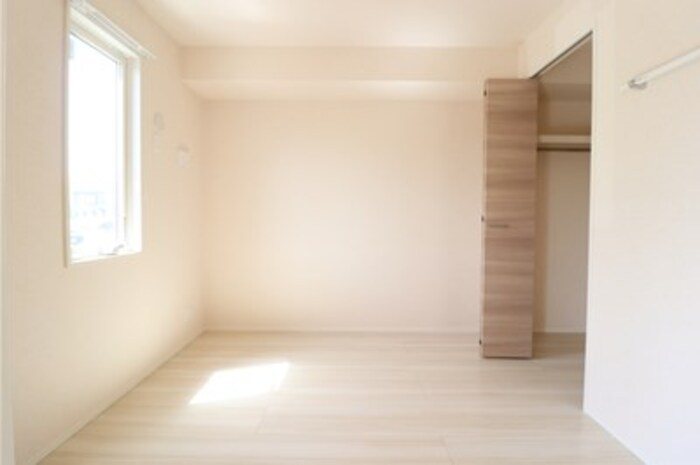 イースト・ヴィラ　Ⅱ ベッドルーム