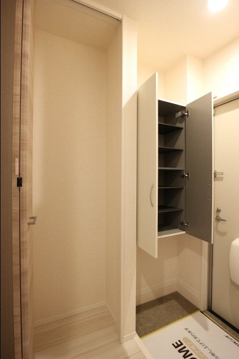 コーポ　ルピナス 玄関