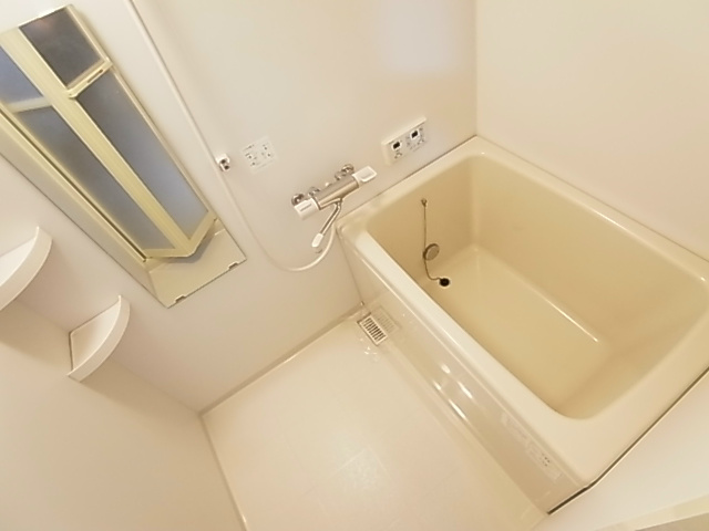 メゾン・ドゥ・レイリーＣ棟 風呂画像