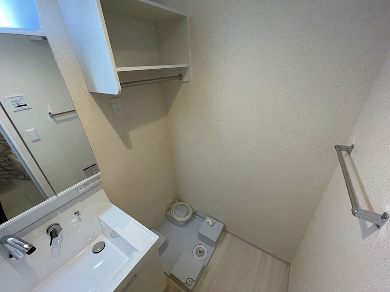 その他28