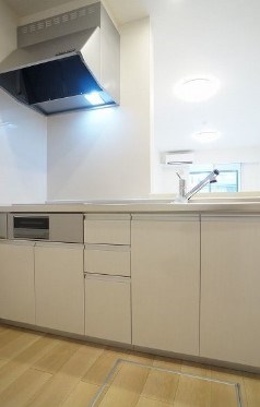 シャイン　ヴィレッジ キッチン