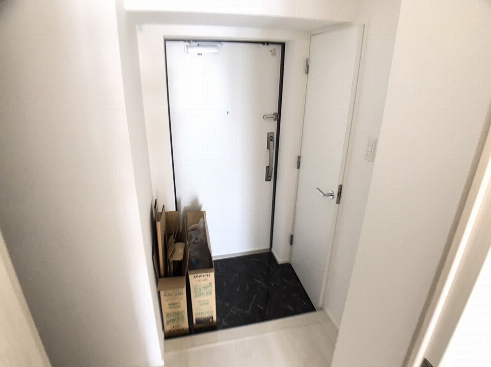 S-RESIDENCE北千住reiz 玄関