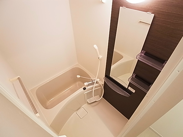 リブリ・ゆうやⅢ 風呂画像