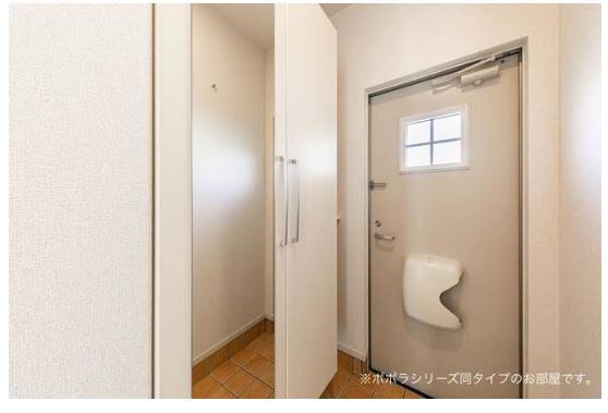 カーム 玄関