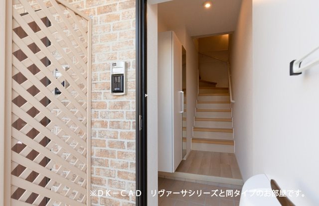 パレスアリオン我孫子B 玄関