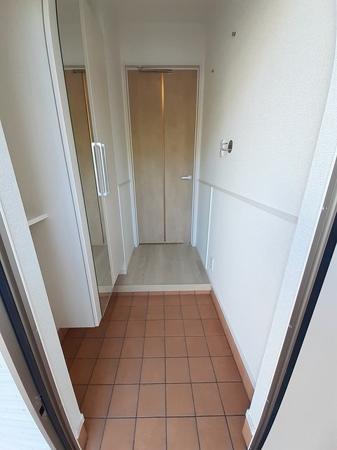 パレスアリオン我孫子B 玄関