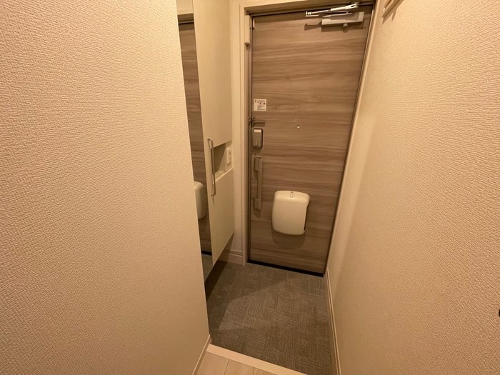 NSハイツ３　暁 玄関