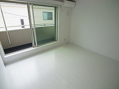 インフォリア・アクシス リビング