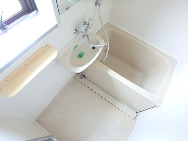 ロイヤルエモンド松戸 風呂画像