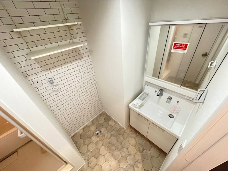 Franklin Ave. その他2