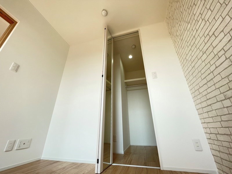 Franklin Ave. その他3