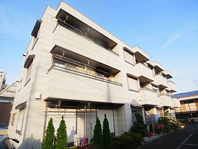 メゾンコムラ 201号室 外観