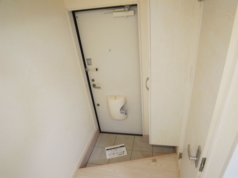 CAREL新鎌ヶ谷 玄関