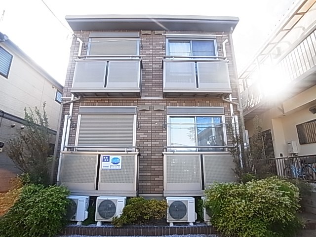 ヴィクトワール 102号室 外観