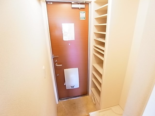 ヴィクトワール 玄関