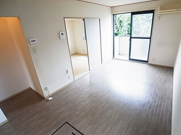 サンハイムS-A リビング