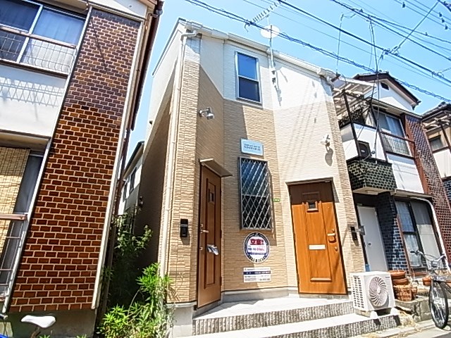 テラスハウス西新井 外観写真
