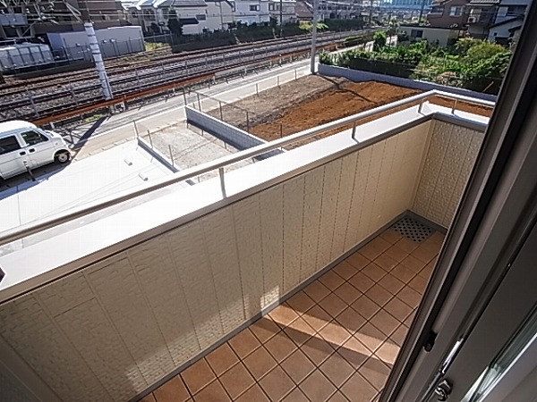 上本郷戸建貸家 ベランダ