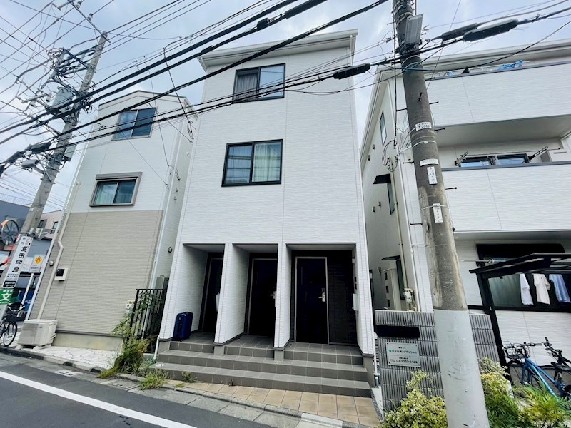 Twin Leaves A 外観写真