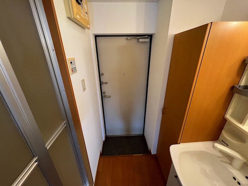 プレステージ綾瀬 玄関