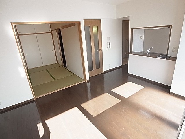 INSURANCE BLDG.XVⅡ～インシュランスビルディング17～ リビング